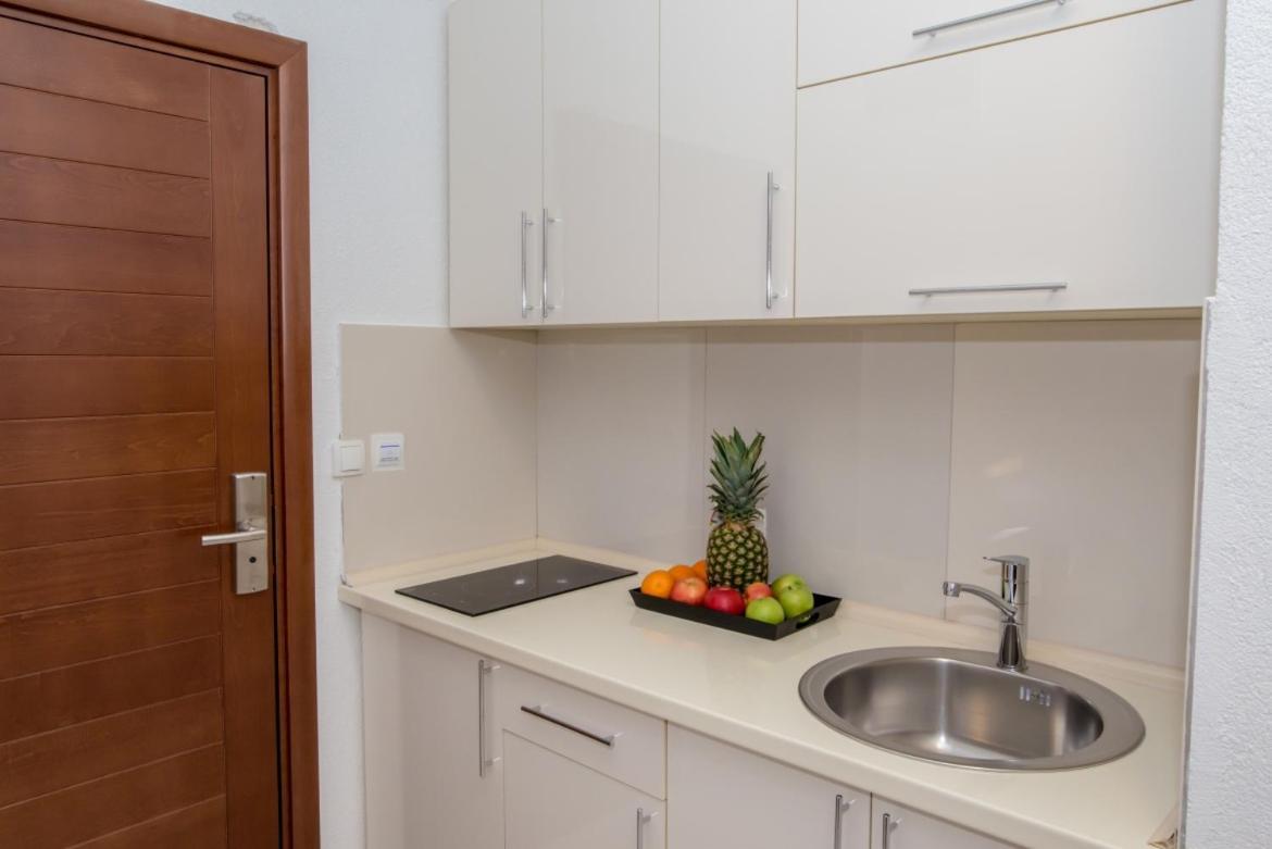 Apartmani Nela 수토모레 외부 사진